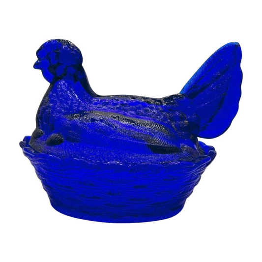The Winifred – Westmoreland Cobalt Blue Hen on Nest Covered Dish